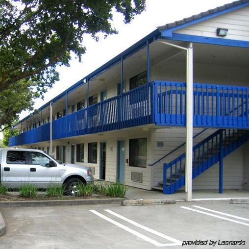 Valley Oaks Inn Woodland Bagian luar foto