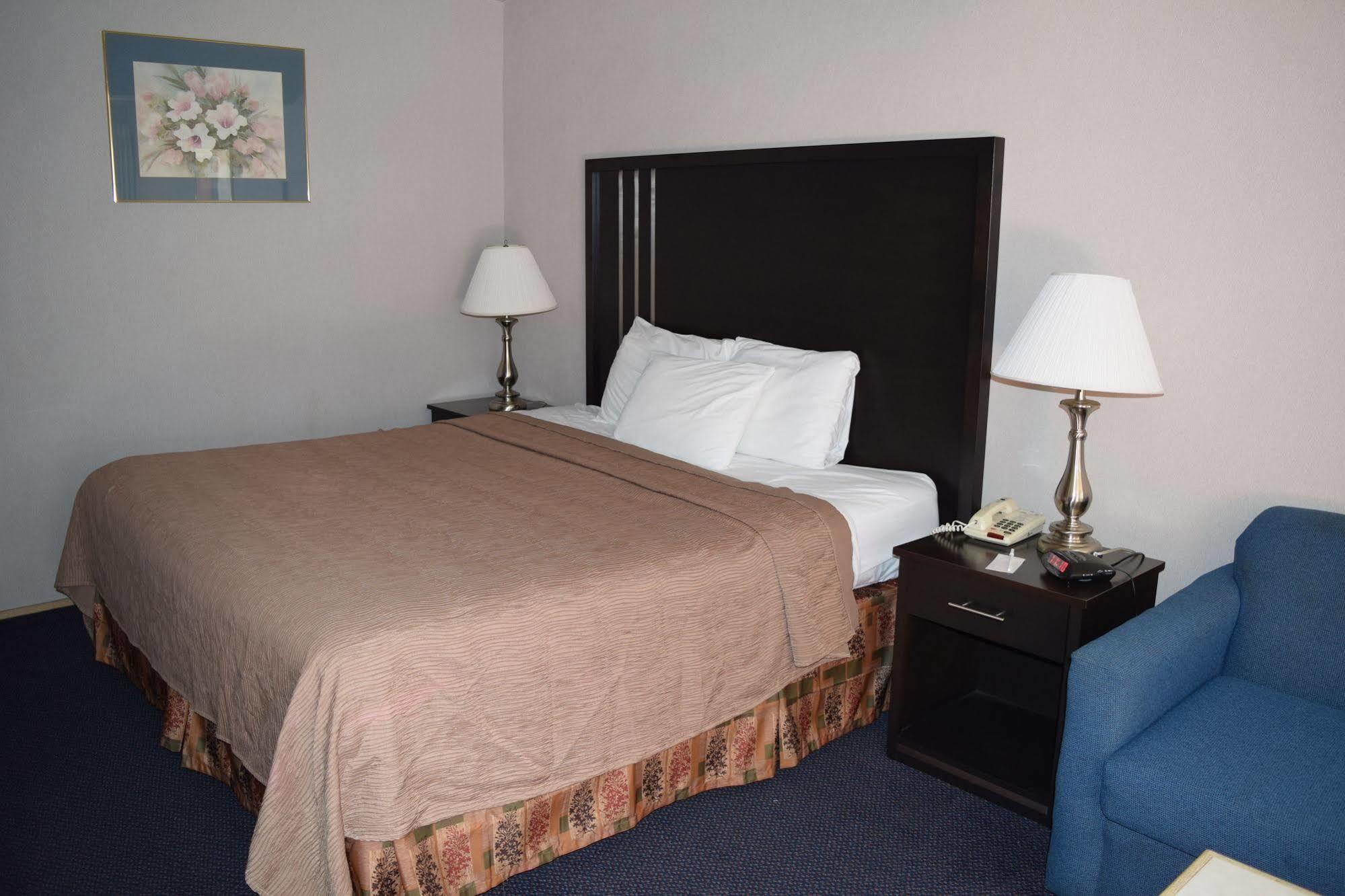 Valley Oaks Inn Woodland Bagian luar foto