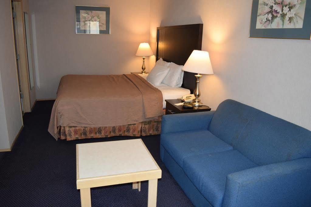 Valley Oaks Inn Woodland Bagian luar foto